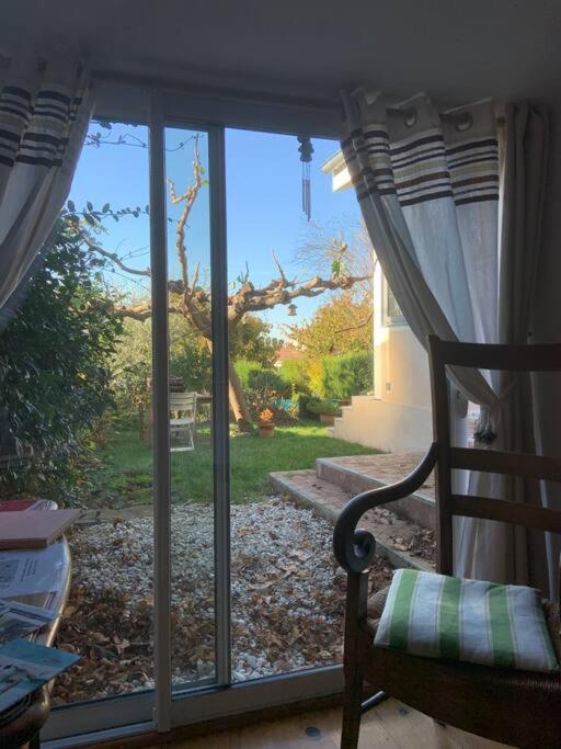 شقة Studio Close Fourviere Very Quiet & Small Terrace ليون المظهر الخارجي الصورة