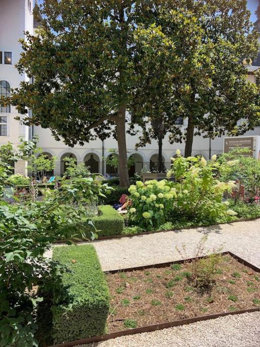 شقة Studio Close Fourviere Very Quiet & Small Terrace ليون المظهر الخارجي الصورة